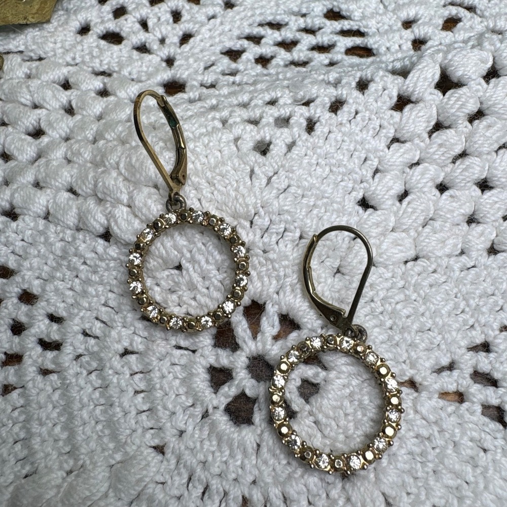 Vintage Avon NR Gold Tone Rhinestone Circle Earrings Glam Classic Leverback